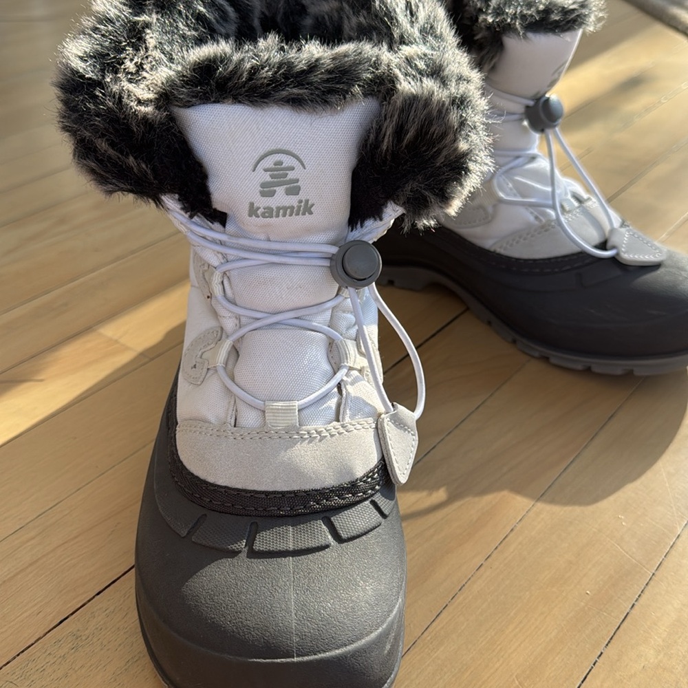 Kamik Women’s MomentumL2 Winter Boot Size 8 - Picture 2 of 5